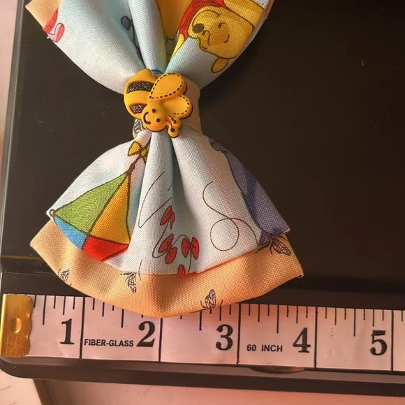 Winnie the Pooh bow - Picture 4 of 4
